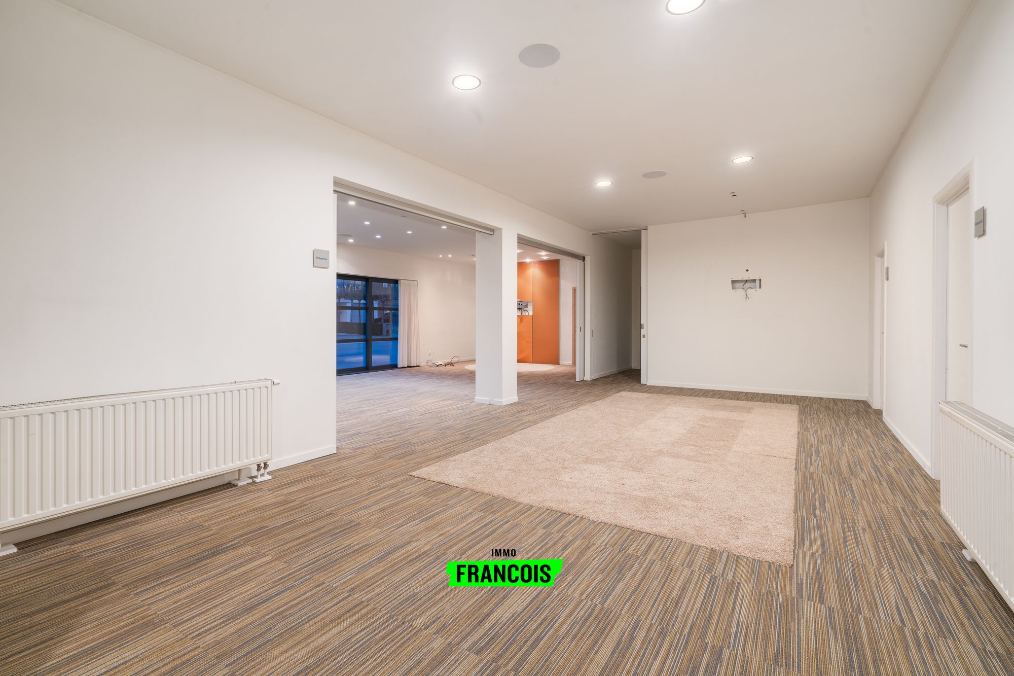 Unieke polyvalente eigendom! Wonen en werken onder één dak - foto 5