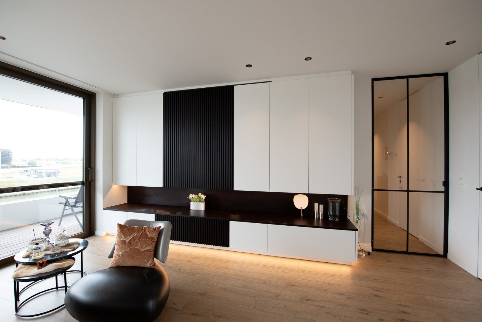 Luxueus appartement nabij de markt van Deinze. - foto 4