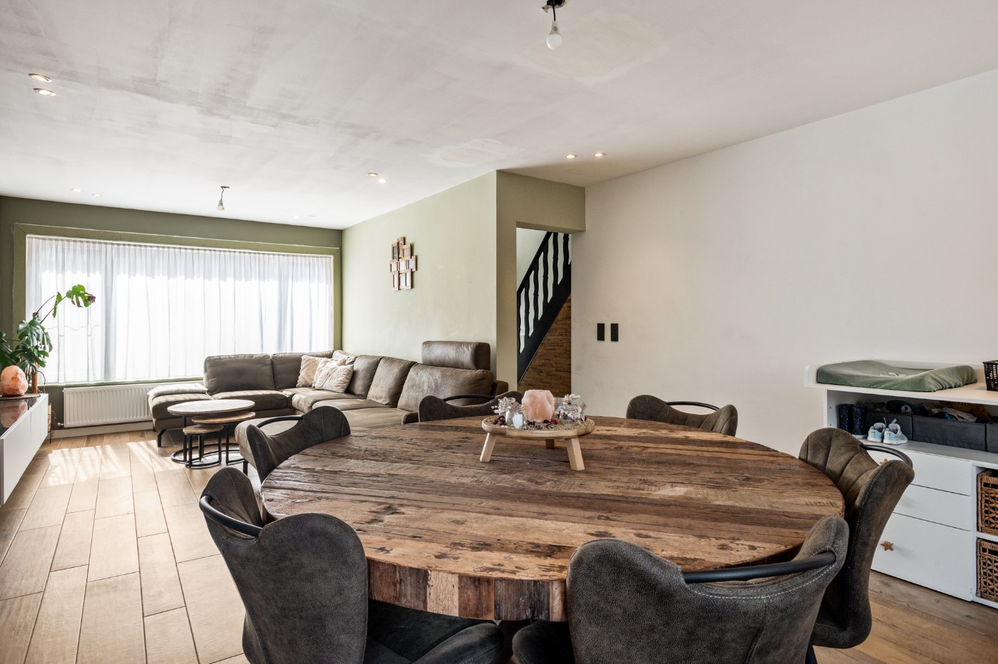 Gerenoveerde, instapklare woning met 2 à 3 slpk. en tuin - foto 4