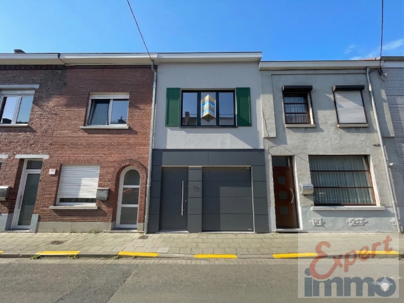 Instapklare op te frissen goed ingedeelde gezinswoning TE KOOP via EXPERT-IMMO - foto 2