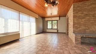 Bij ImmoFusion 7/7 “open huis” : klik op onze 3D-TOUR.Ervaar vastgoed alsof je er zelf doorloopt!Welkom in deze gezellige gelijkvloerse woning,...