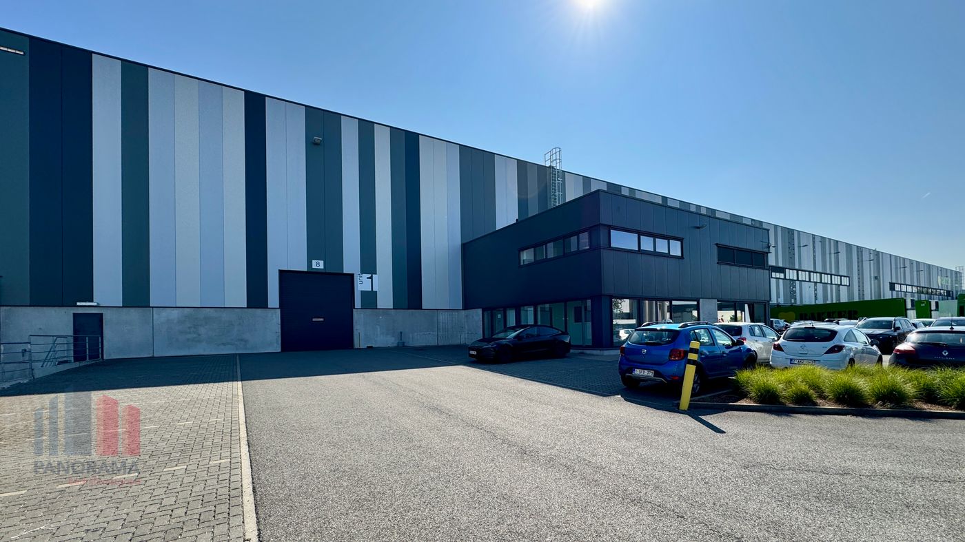 Strategisch gelegen in Boom: 6.515 m² magazijn, 756 m² mezzanine en 190 m² kantoren - foto 5
