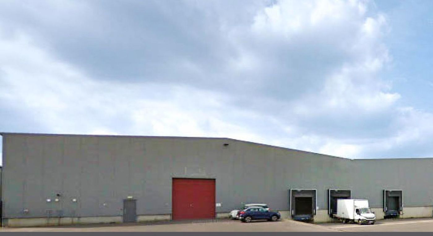 Bâtiment d'une entreprise de logistique de 3 250 m² près de l'autoroute E40 - photo 2