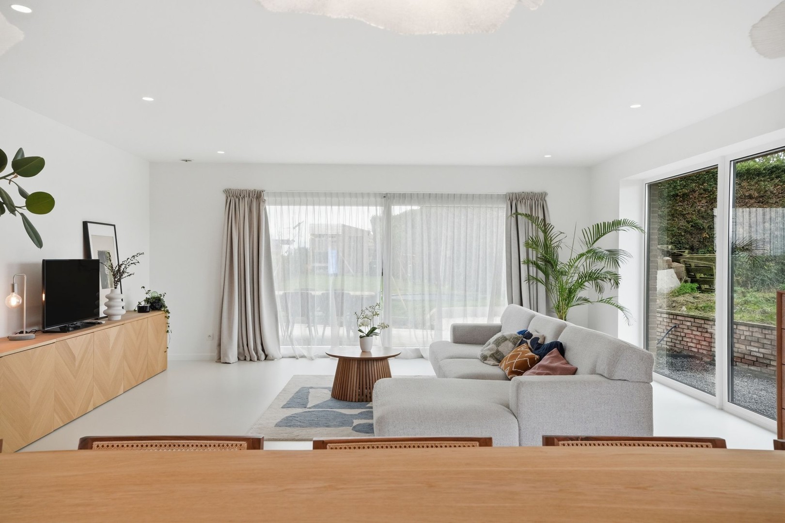 Exclusieve BEN-nieuwbouwwoning (2021) met 5 slaapkamers en hoogwaardige afwerking, rustig gelegen nabij dorpskern Gijverinkhove - foto 3