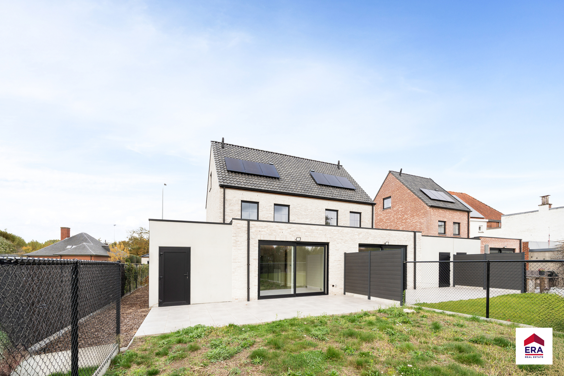 House for sale in Izegem with 3 bedrooms - photo 2