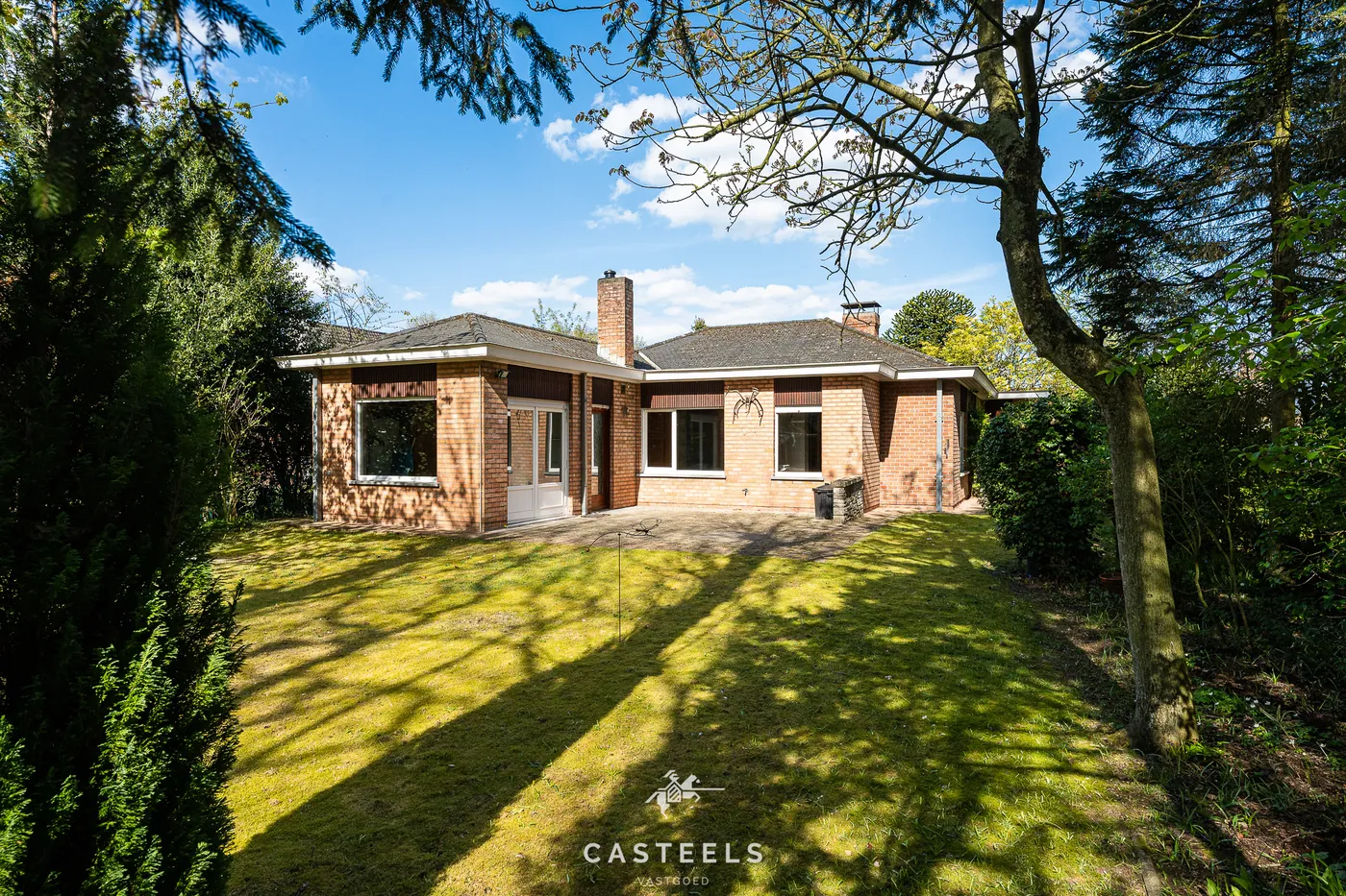Charmante bungalow in het groen in Assebroek te koop - foto 4