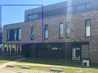 Welkom in dit prachtige, stijlvol en modern duplex appartement, centraal gelegen in Bekkevoort in een zeer rustige omgeving waar comfort en...