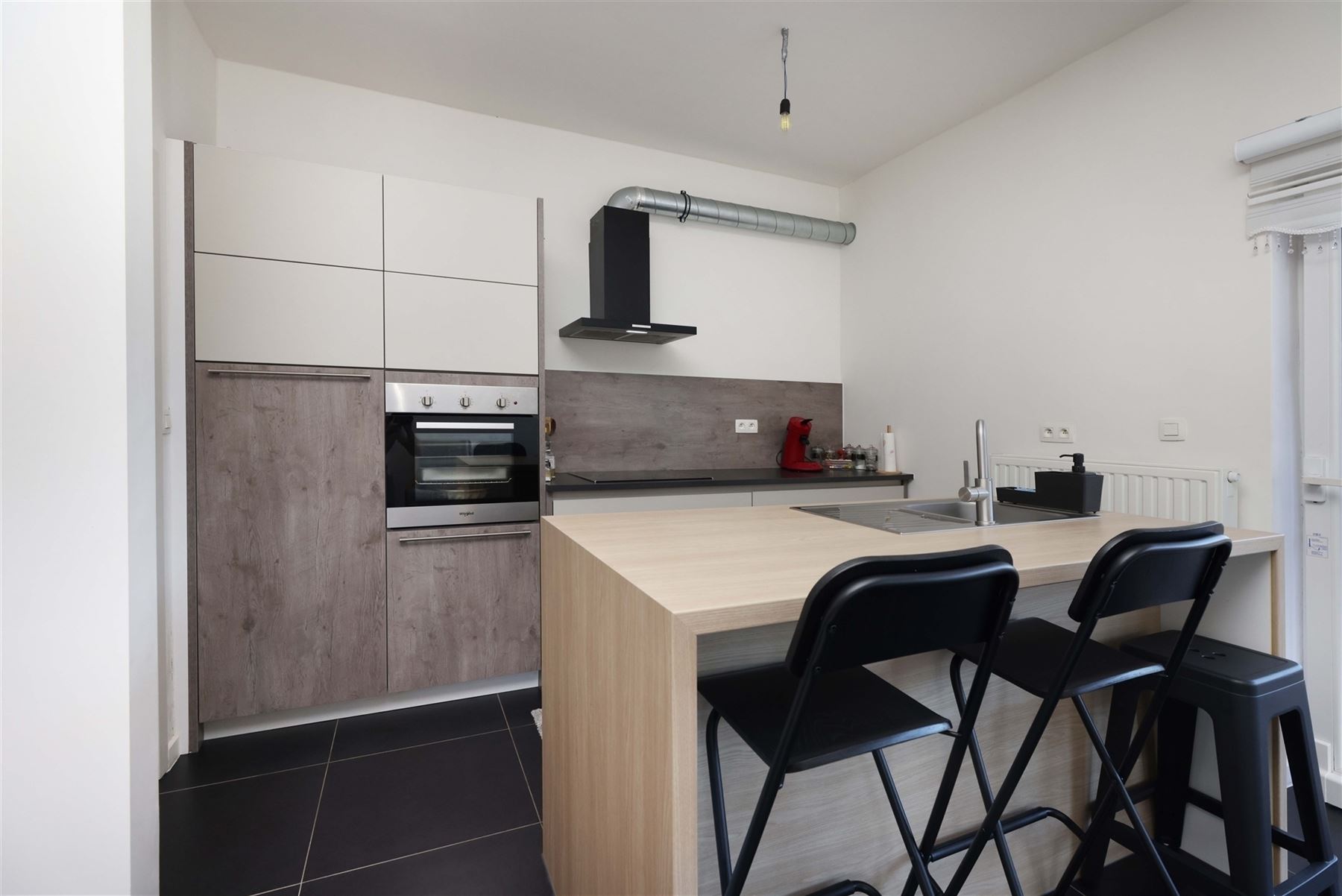 Energiezuinig modern appartement met ruim terras te Beringen - Opbrengsteigendom  - foto 4