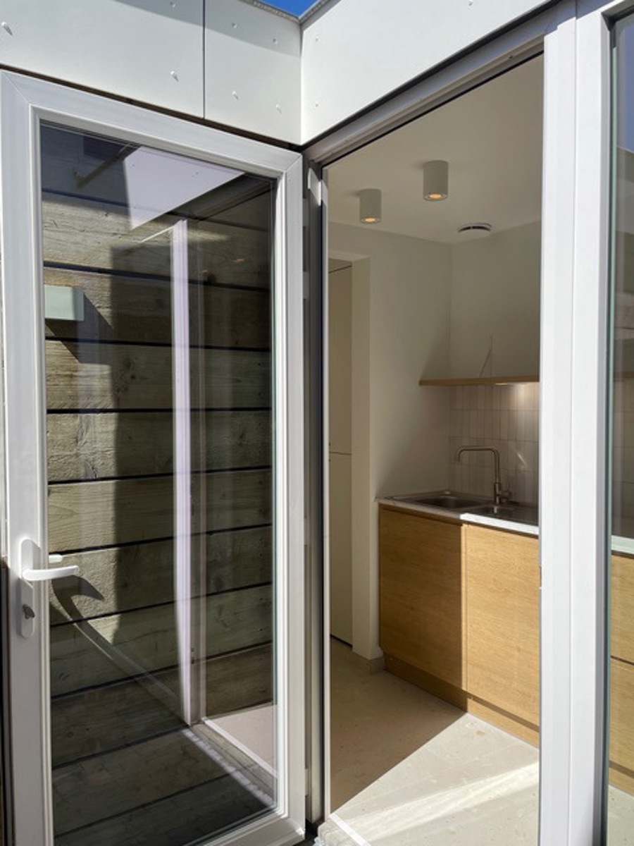 Volledig vernieuwde woning te huur in het centrum van Ninove - foto 5