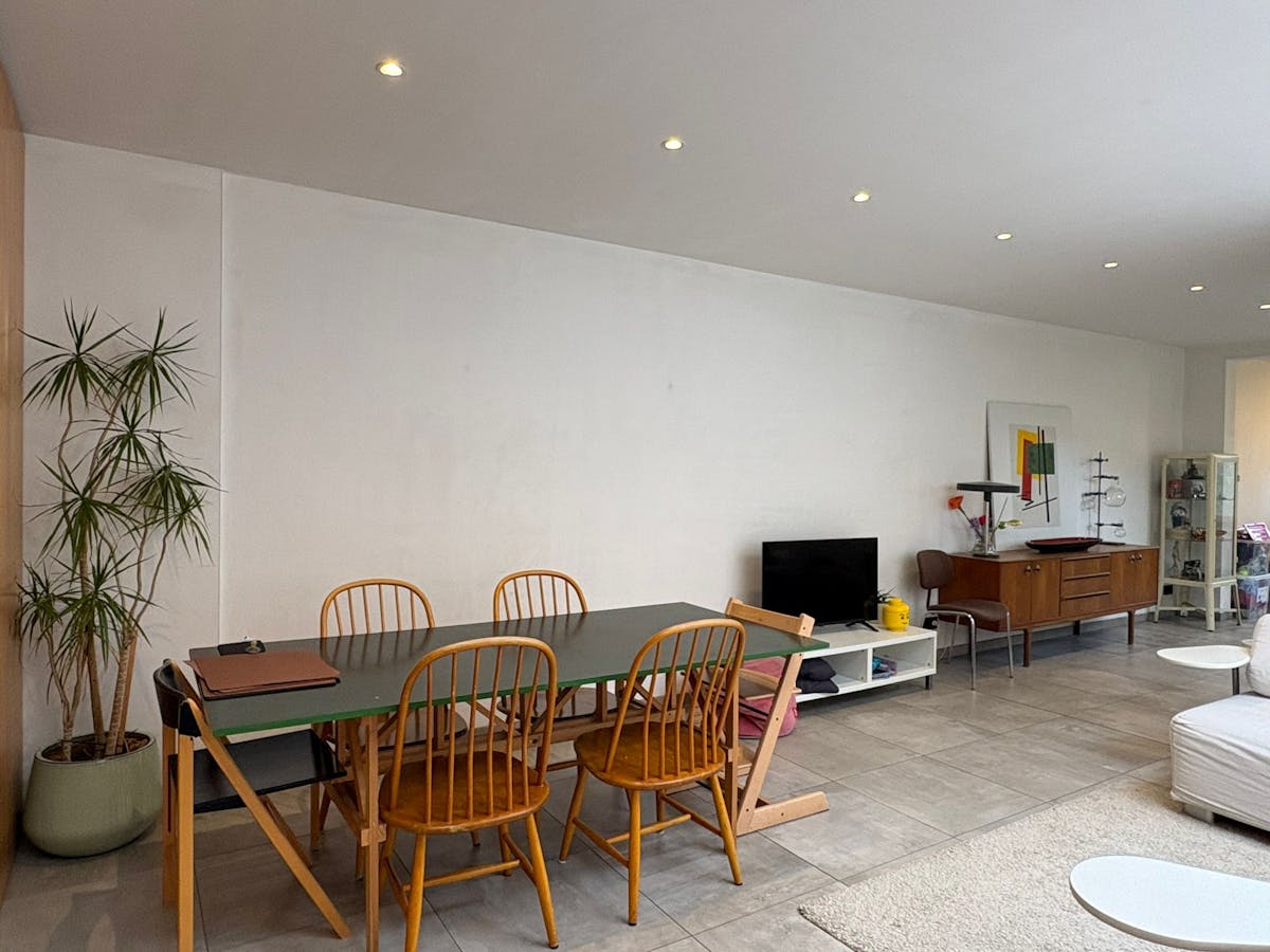 Maison de ville prête à emménager avec 3 chambres et jardin ensoleillé - photo 2