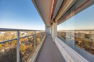 Te renoveren 3 SLK-appartement met ruim terras en uniek uitzichtDit appartement op de 8ste verdieping biedt een uitstekende basis voor wie een...