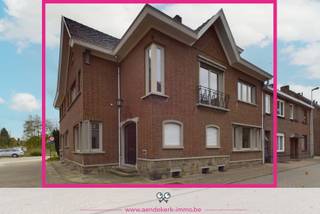 Wonen in hartje Bree? Dit is jouw kans!Op zoek naar een woning met karakter op wandelafstand van het historische centrum van Bree? Deze deels...