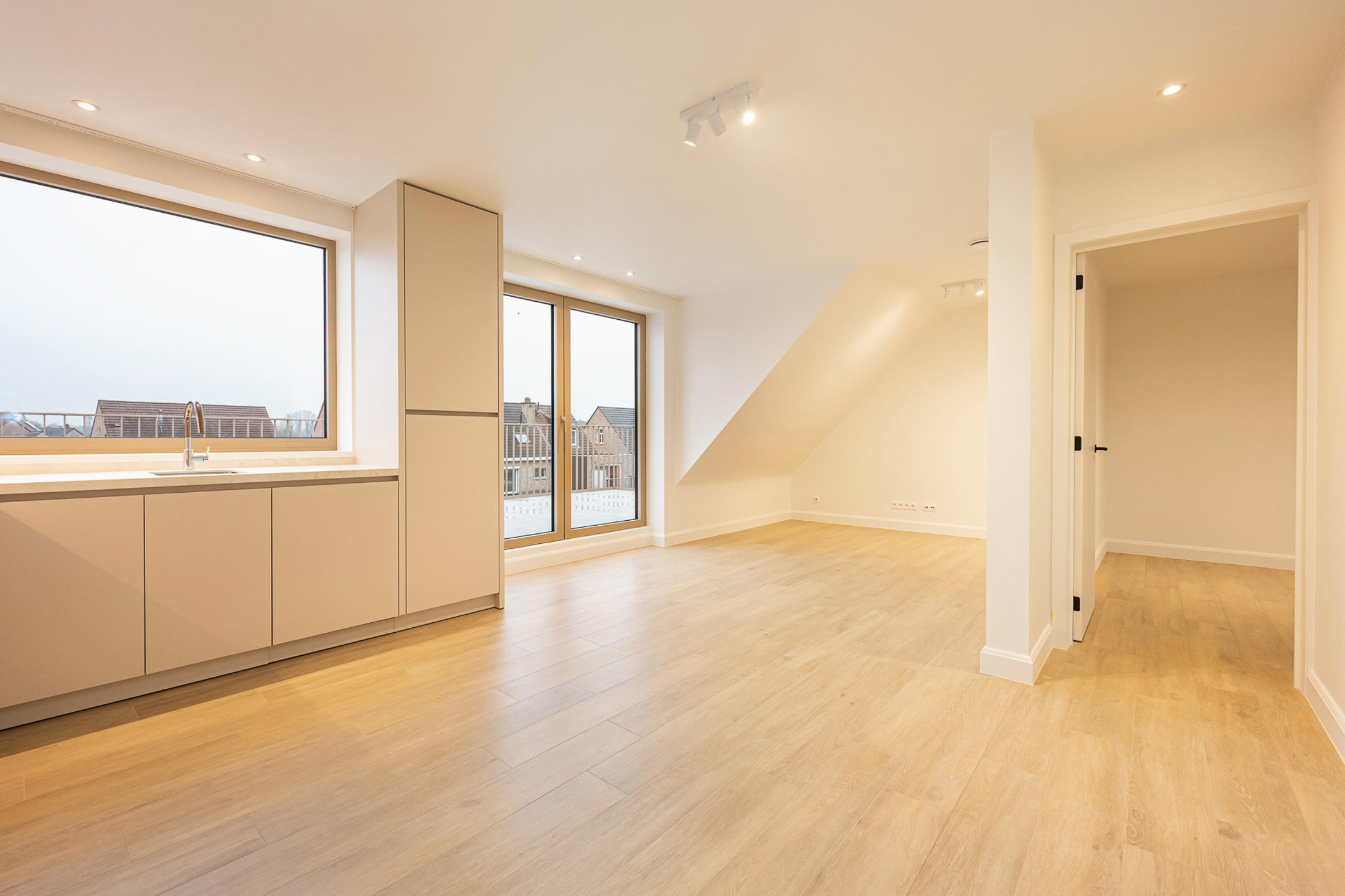 Nieuwbouw penthouse met 1 slaapkamer en groot terras - foto 4