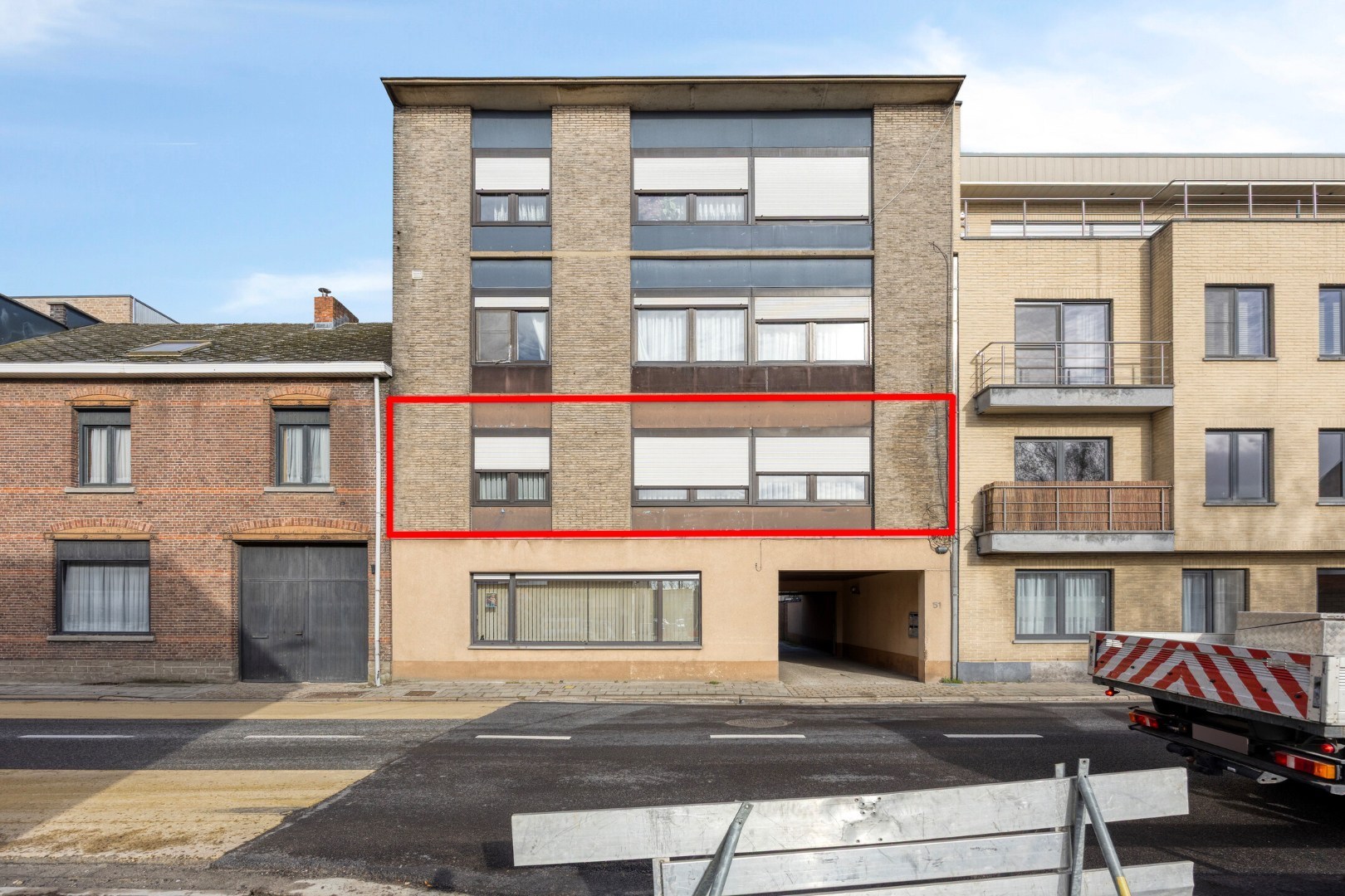 Instapklaar appartement met 3 slpk. en garage nabij centrum Mol - foto 2