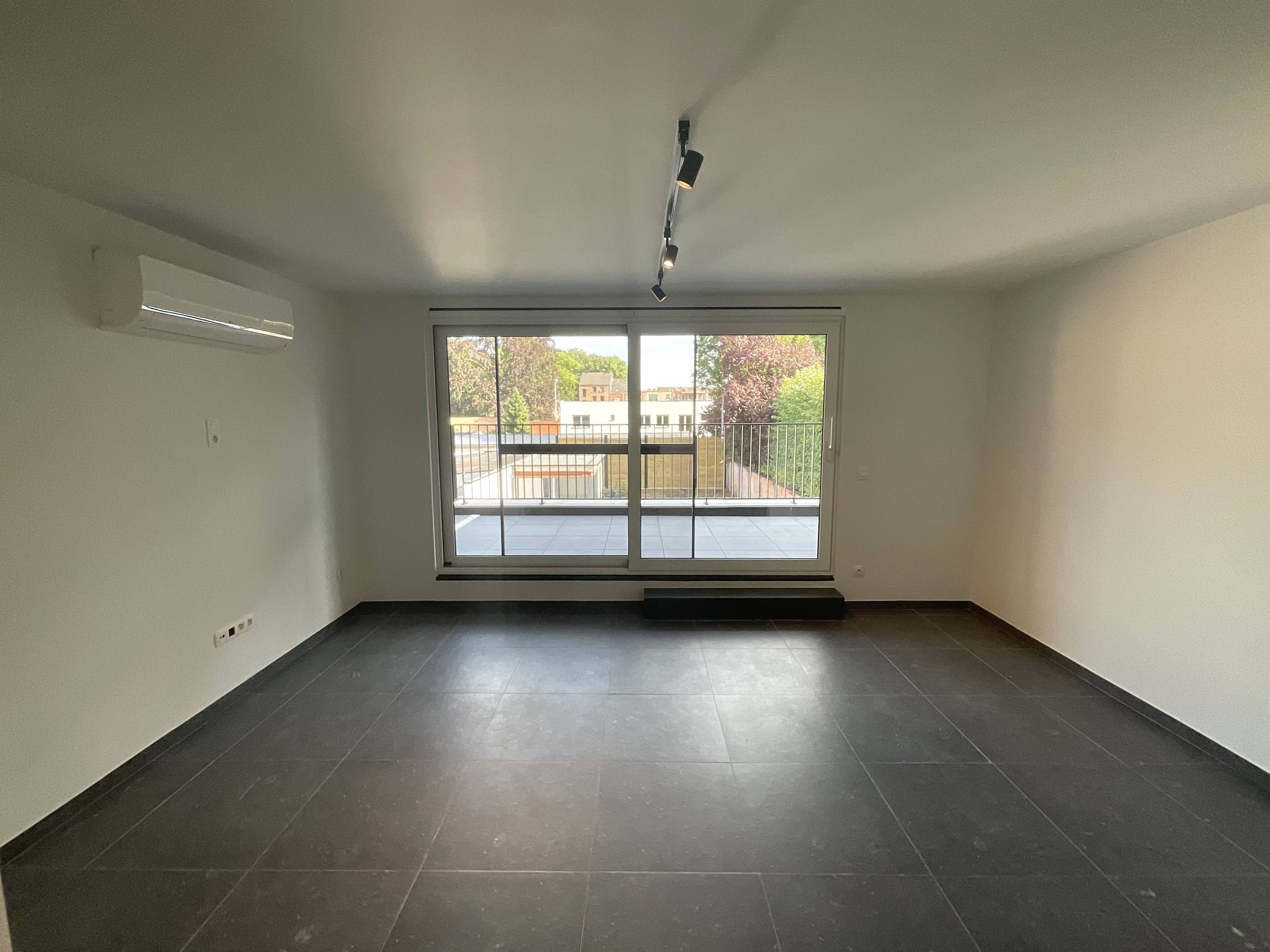 Volledig gerenoveerd appartement in centrum Herentals - foto 5