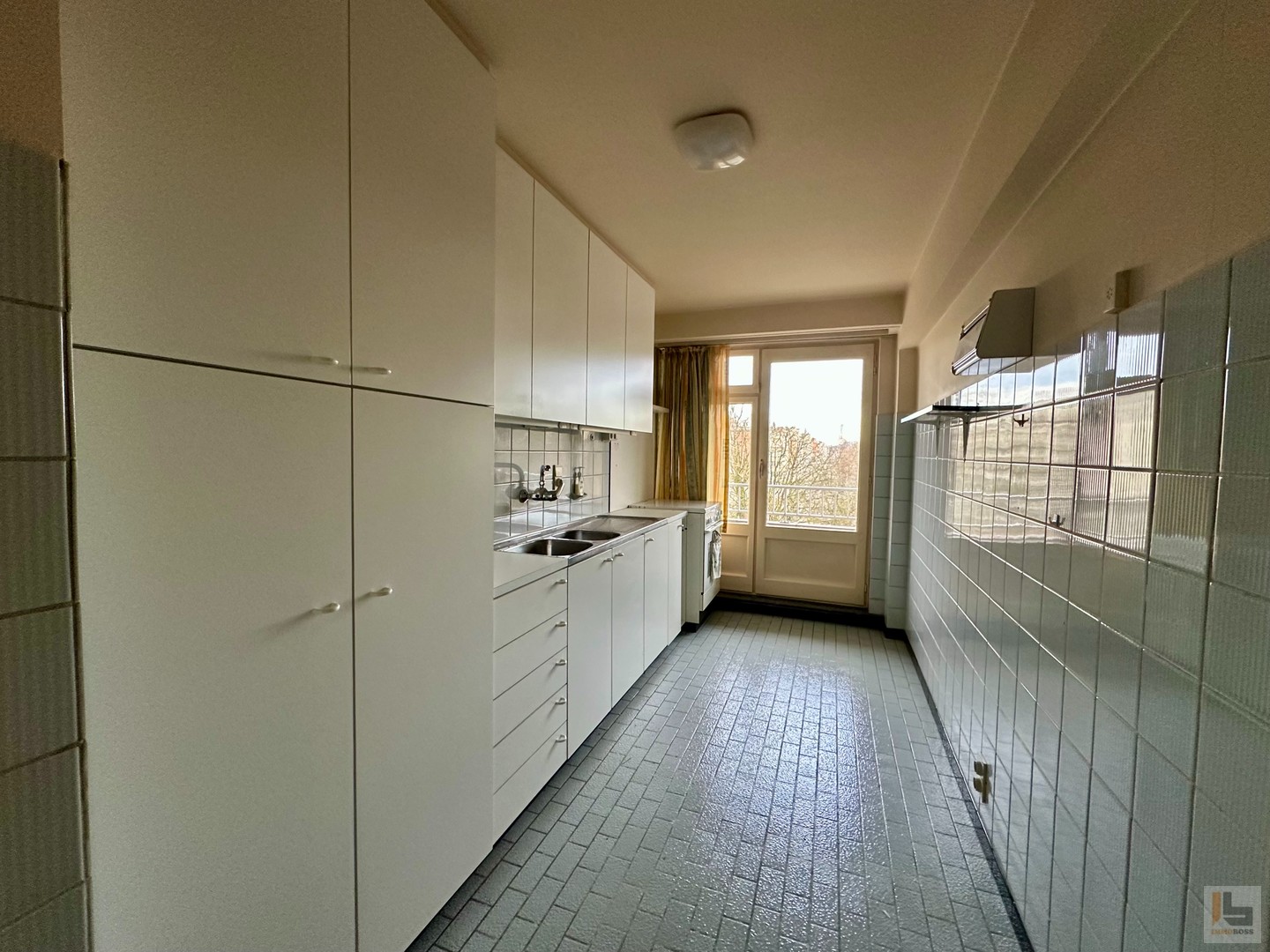 Ruim 2 slaapkamer appartement met prachtig zicht! - foto 4