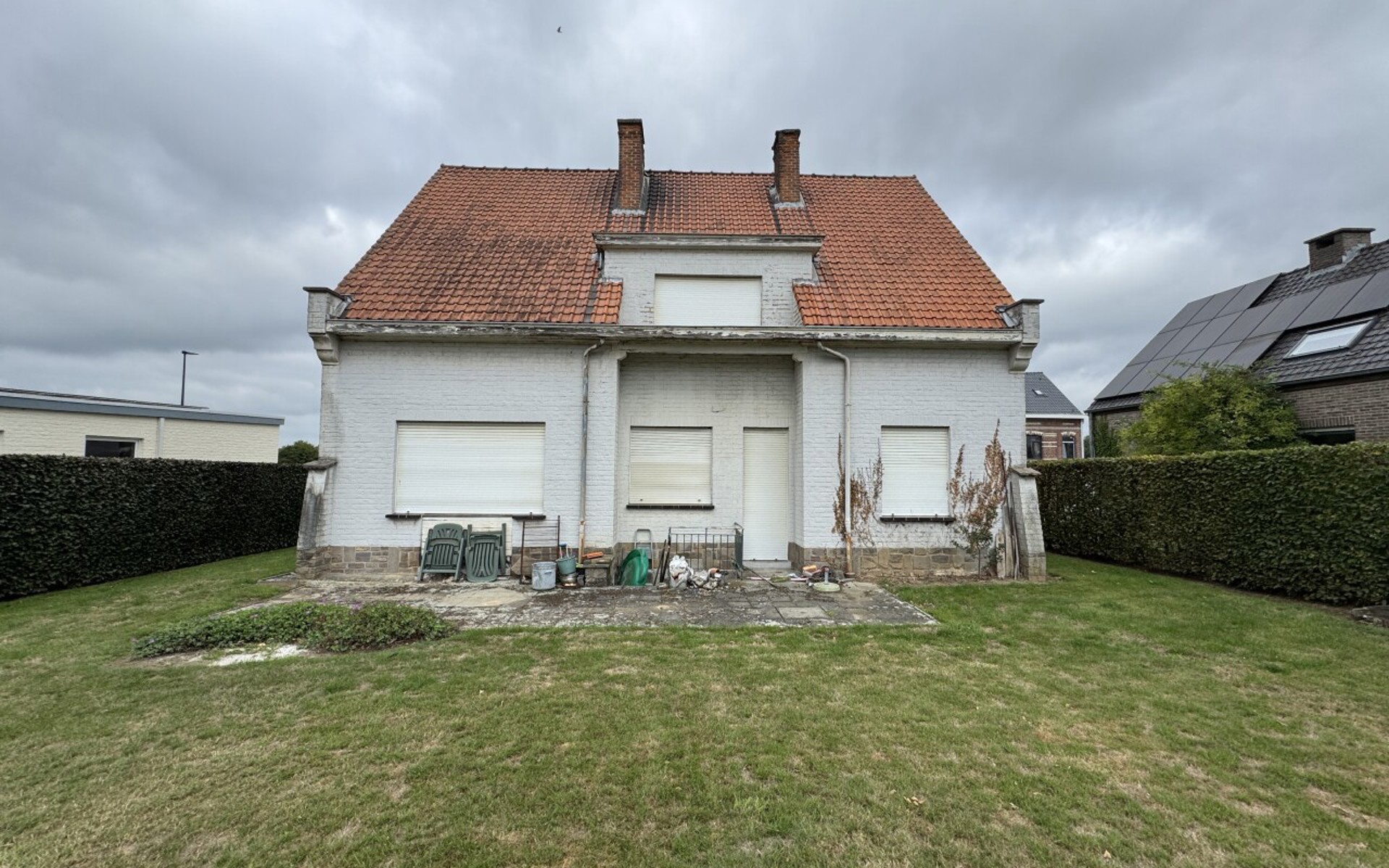 Te renoveren woning in centrum van Sint-Pieters-Leeuw - foto 2