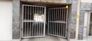 Gesloten garagebox nummer 34 te huur.  De garagebox is onmiddellijk beschikbaar . ...