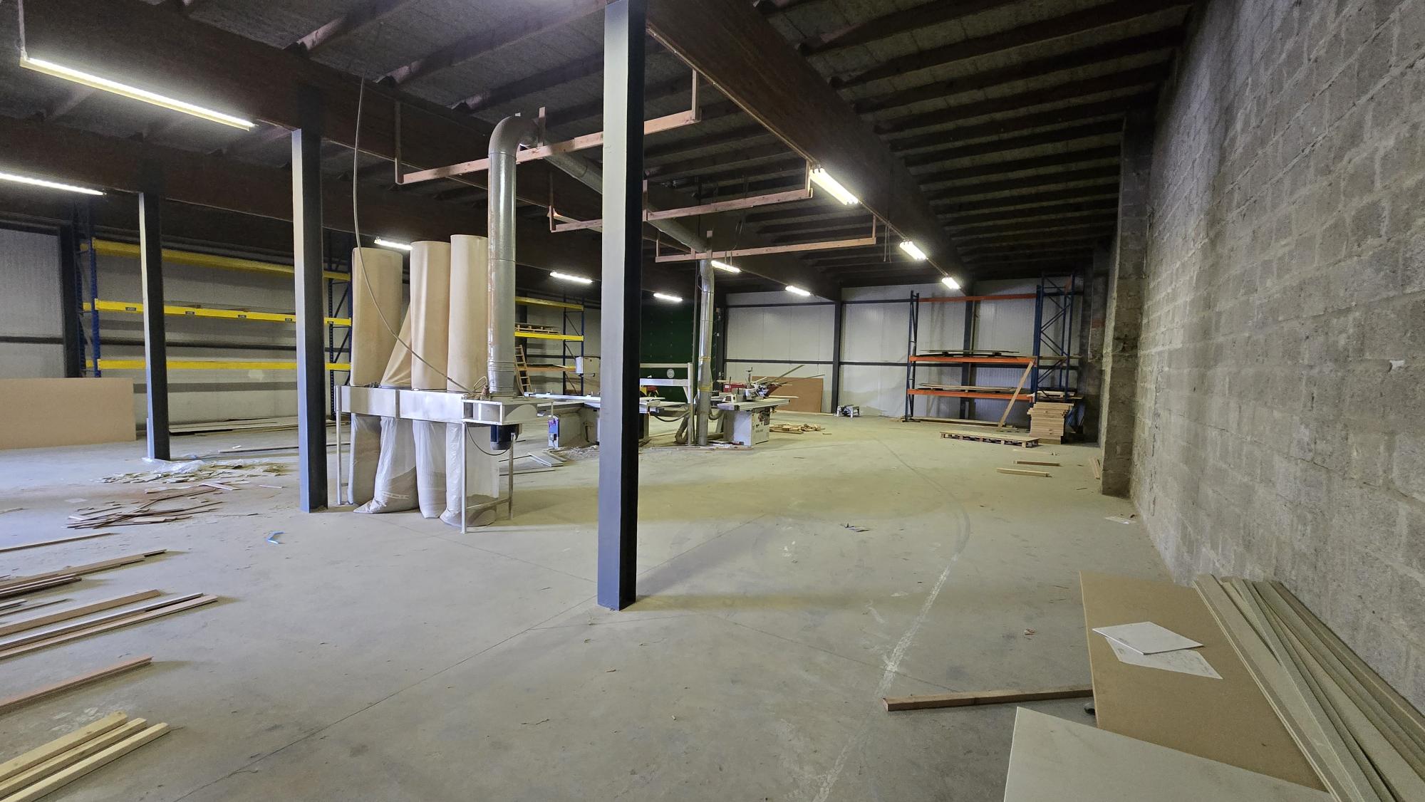 Wervik: loods van 580m² op 1500m² grond te koop - foto 4