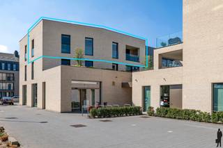 Te koop in hartje Oud-Turnhout: Luxueus, instapklaar appartement van ca. 103m² op de 2e verdieping met o.a. 2 slaapkamers en een prachtig...