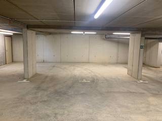 Garage for sale in Mol