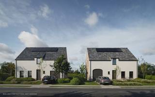 In de rustige en landelijke omgeving van de Waterlelielaan in Kuurne realiseren we twee stijlvolle alleenstaande woningen op ruime percelen. Deze woningen combineren een tijdloze landelijke architectuur met hedendaags wooncomfort, ruimte en energiezuinigheid.<br /><br />De doordachte indeling omvat vier volwaardige slaapkamers, een ruime zolder en een aangename tuin die garant staat voor rust en privacy. Dankzij innovatieve houtmassiefbouw, zonnepanelen, een warmtepomp, ventilatiesysteem D en vloerverwarming in de volledige woning geniet u van een duurzame en comfortabele thuis, volledig klaar voor de toekomst.<br /><br />Ook de ligging is een belangrijke troef. Winkels en andere dagelijkse voorzieningen bevinden zich vlakbij en dankzij de vlotte verbinding met de belangrijkste invalswegen bent u steeds uitstekend bereikbaar.<br /><br />Tot slot krijgt u de mogelijkheid om de afwerking van onder meer de vloeren, keuken en badkamer volledig af te stemmen op uw eigen smaak, zodat u van uw nieuwe woning echt een thuis maakt.<br /><br />Prijzen all-in 672.602 euro* | LOT 75<br />Prijzen excl. kosten 561.200 euro | LOT 75<br /><br />* Prijs all-in: grond | woning | garage | aansluitingen | architect | notariskosten | btw | registratierechten | zonnepanelen | ...
