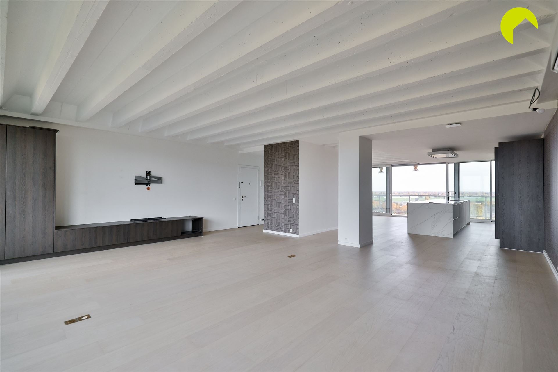 gerenoveerd A-label appartement met panoramische zichten - foto 1