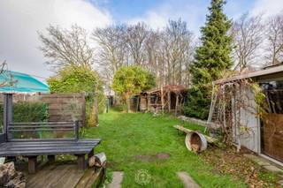 Deze halfopen bebouwing is gelegen in een rustige, groene omgeving aan de stadsrand van Sint-Niklaas en bevindt zich op een mooi perceel van 520...