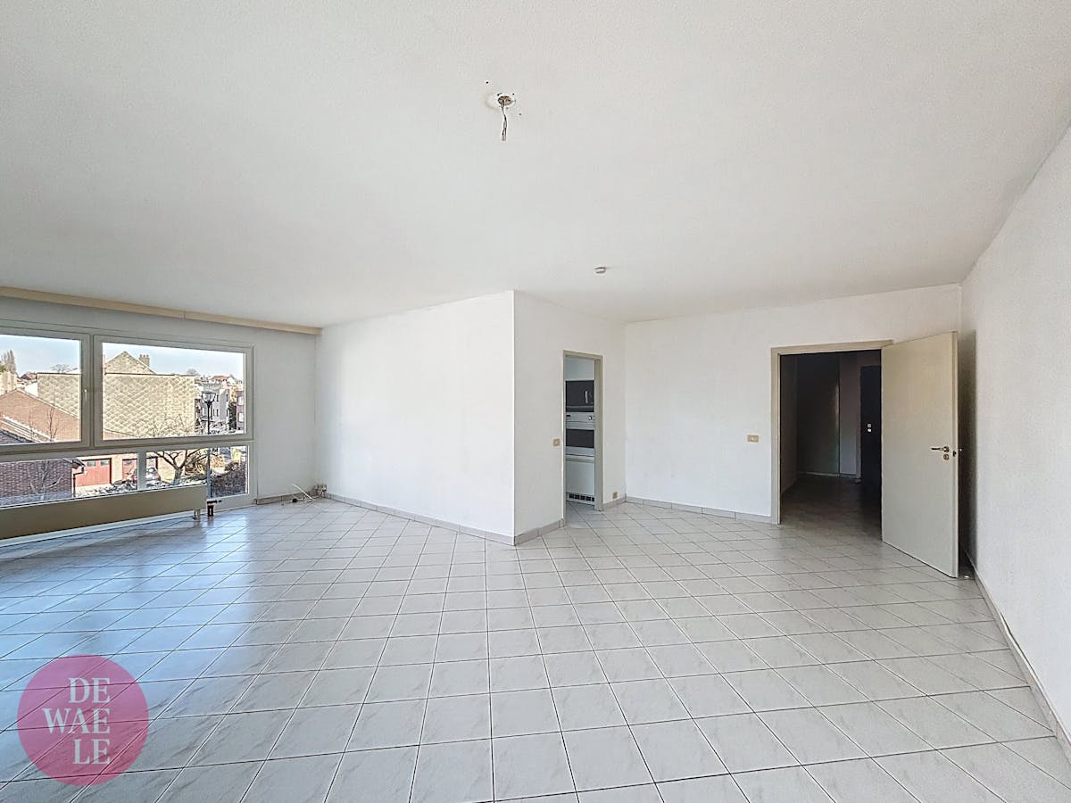 2-kamer appartement van 108m² in Sint-Agatha-Berchem - foto 2