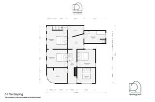<p><span>Unieke eigendom met veel potentieel te Keerbergen, voormalig café en woning samengevoegd tot één ruime woning</span></p><p><span>Ben je op zoek naar een woning met véél ruimte én véél mogelijkheden? Dan is dit pand in het hart van Keerbergen zeker een bezoek waard. Oorspronkelijk bestond het uit een café en een aparte woonst, die later werden samengevoegd tot één grote woning wat resulteert in een verrassend ruim geheel boordevol potentieel.</span></p><p><span>Indeling & mogelijkheden</span><span><br />Op het gelijkvloers tref je tal van grote en kleinere ruimtes, ideaal voor wie graag veel leefruimte heeft of op zoek is naar een pand met polyvalente invulling. Kijk zeker naar de plannen om de indeling goed te begrijpen de mogelijkheden zijn oneindig! Zo kunnen veel muren verwijderd worden om een open grondplan te hebben. Boven zijn er maar liefst vijf (of meer) slaapkamers, perfect voor grote gezinnen, co-housing, een praktijk aan huis of andere creatieve invullingen.</span></p><p><span>Te renoveren</span><span><br />De woning dient grondig gerenoveerd te worden. Ideaal voor de handige harry of projectontwikkelaar die een pand naar eigen smaak wil omtoveren tot een warme thuis of stijlvolle investering.</span></p><p><span>Interessant perceel met ontwikkelingspotentieel</span><span><br />Het perceel biedt naast de ruime woning ook interessante ontwikkelingskansen. Volgens het Ruimtelijk Uitvoeringsplan (RUP) is het mogelijk om het perceel op te splitsen in twee bouwgronden: één voor een open en één voor een halfopen bebouwing.</span></p><p><span>Samengevat:</span></p><ul><li><span>Voormalige café + woning, samengevoegd tot één grote eigendom</span></li><li><span>Zeer ruime woning met 5+ slaapkamers</span></li><li><span>Gelijkvloers met veel kamers en mogelijkheden</span></li><li><span>Grondige renovatie nodig</span></li><li><span>Interessante bouwgrond mogelijkheden volgens RUP</span></li><li><span>Veel werk, maar nog meer potentieel!</span></li></ul><p><span>Grijp deze kans om een uniek stuk vastgoed met geschiedenis én toekomstmogelijkheden in handen te krijgen. Contacteer ReuzeGoed op <span>welkom@reuzegoed.be</span></span><span> of op 0470 11 56 80 voor meer info of een bezoek ter plaatse!</span></p>