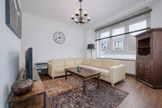This spacious fully renovated apartment is located in a central location in Antwerp on Carnotstraat near Antwerp Central Station.The location is...
