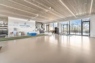 Commercial for rent in Putte