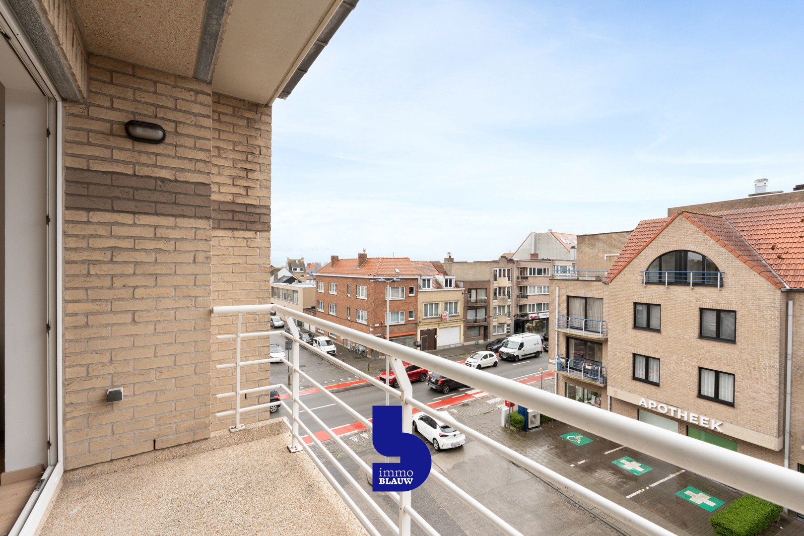 Instapklaar recent appartement met zonnig zuidgericht terras - foto 2