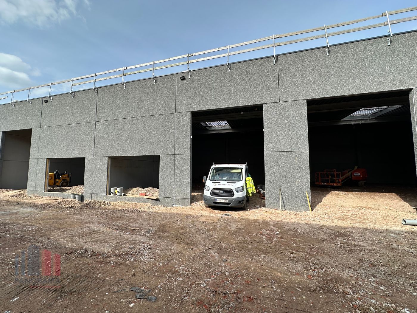 NOUVEAU DEVELOPPEMENT LE LONG LE Bd. DES ALLIES : 10 UNITES APD. 188 m² - photo 1