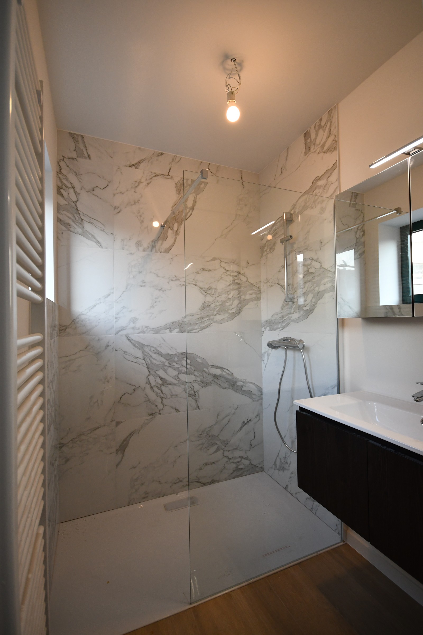 Nieuwbouwappartement met 1 slaapkamer centrum Kortrijk te huur - foto 5