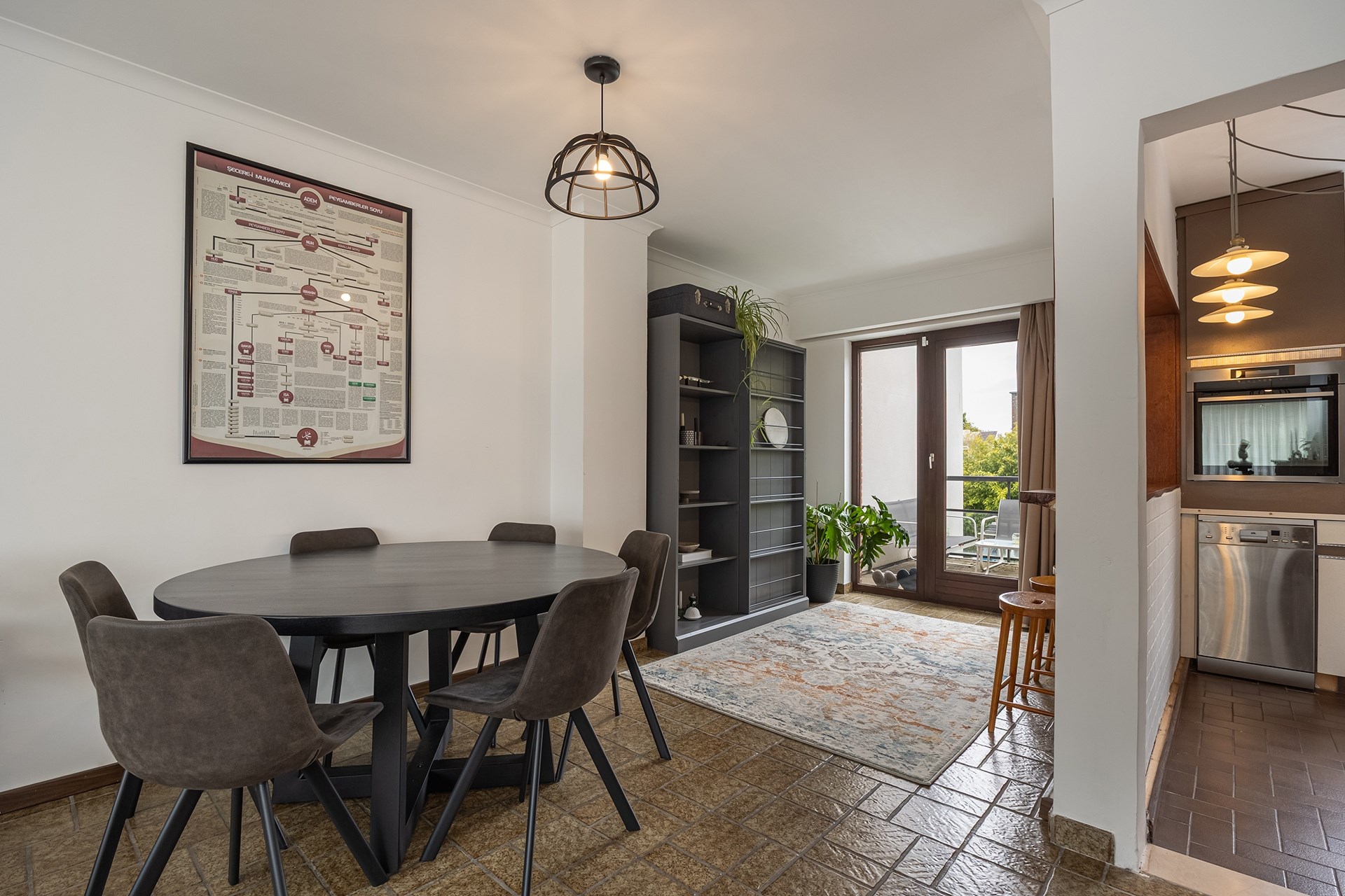 Ruime bel-etagewoning met 3 à 4 slaapkamers, garage en tuin - foto 5