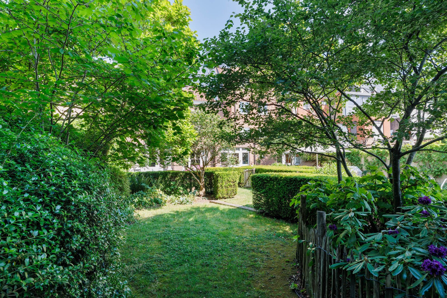 Monumentaal herenhuis (521 m²) met tuin &amp; zwembad op toplocatie – optionele opbrengsteigendom - foto 3