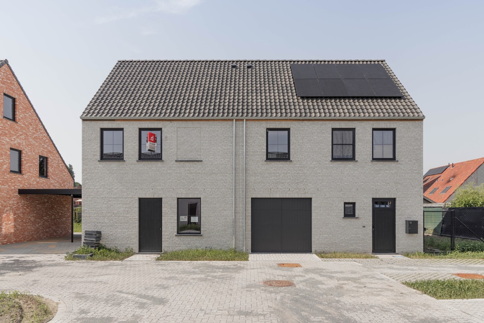 Ruime halfopen bebouwing in rustige nieuwe woonwijk - foto 1