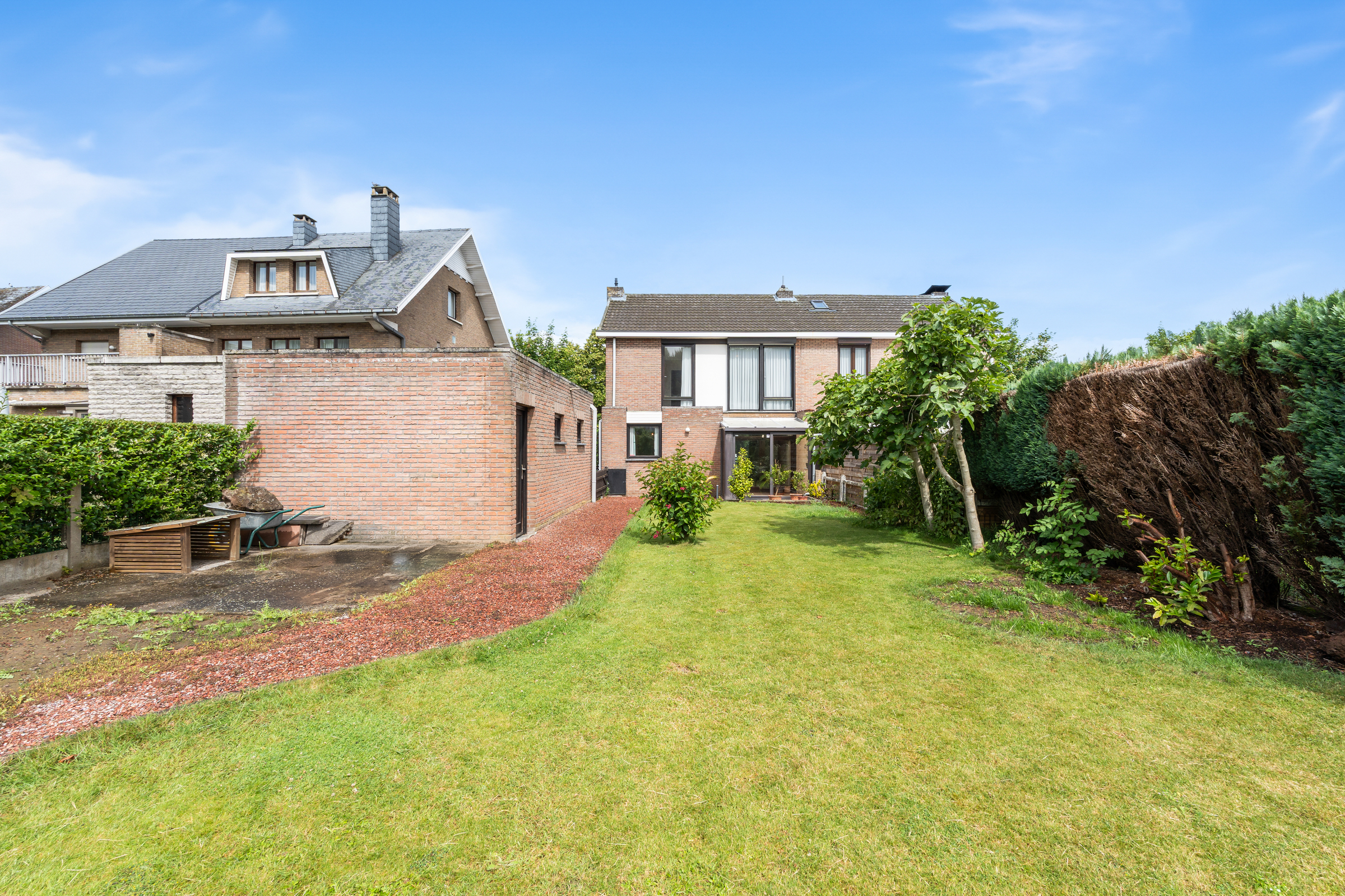 Halfopen woning met grote tuin in Vilvoorde - foto 4