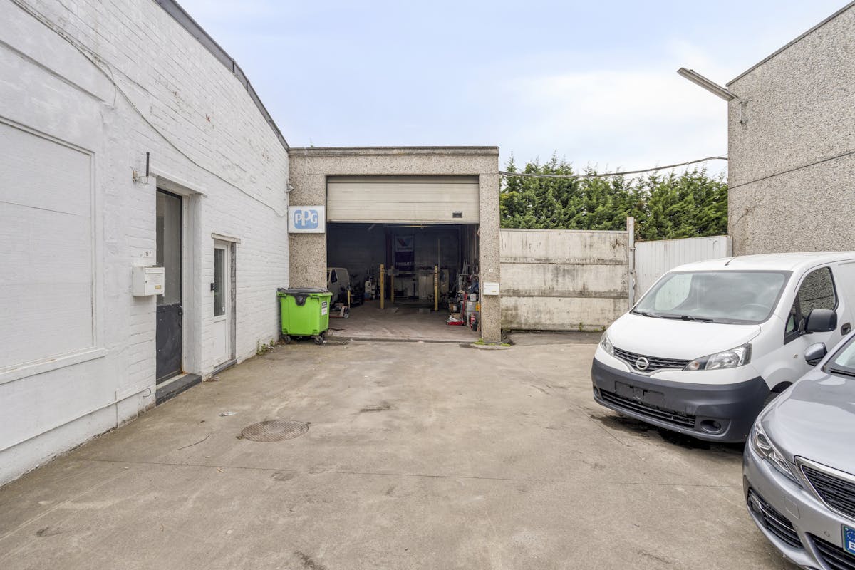 Loods van ca. 547m² op commerciële ligging in Hooglede-Gits - foto 4