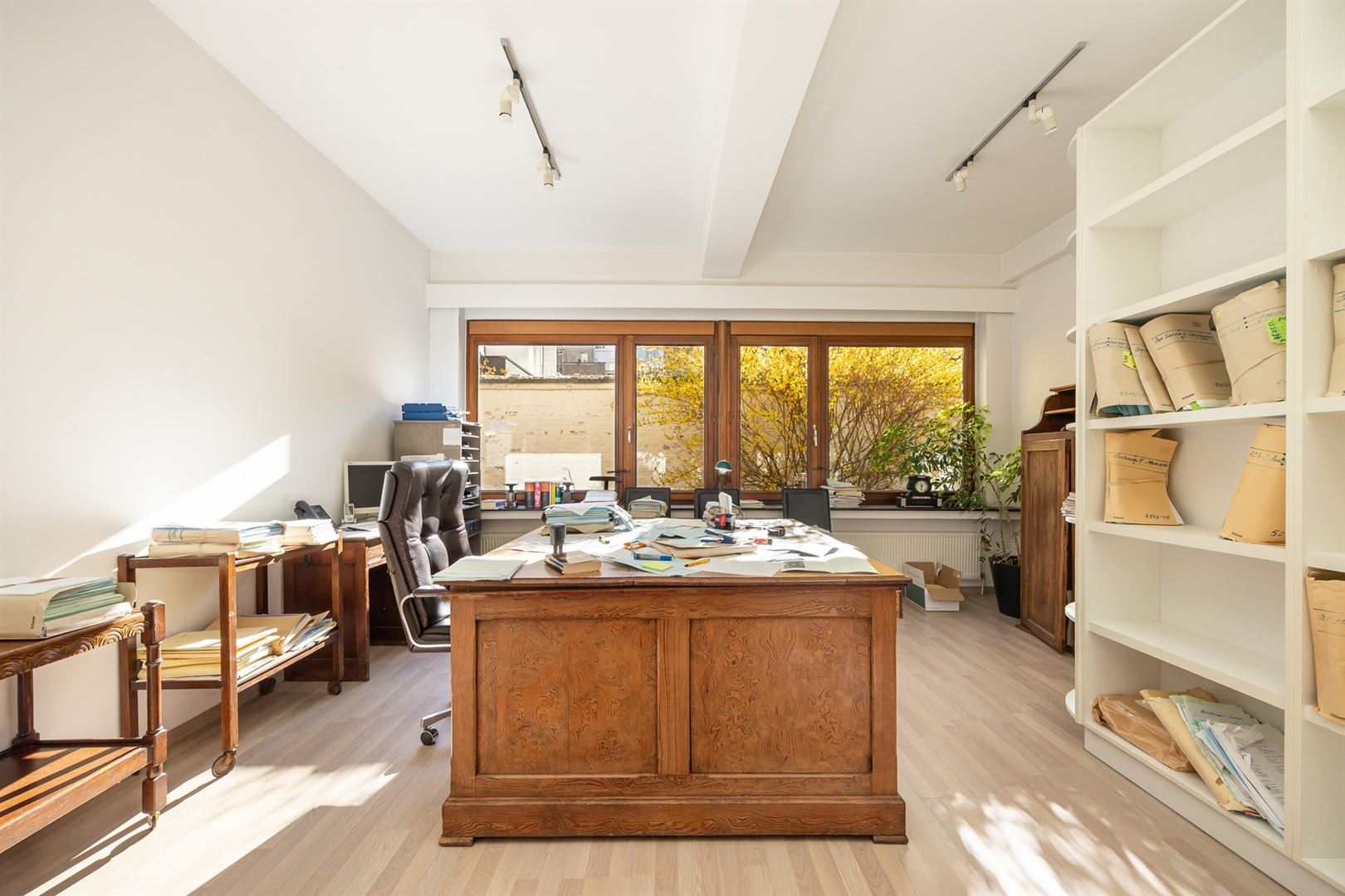 Kantoren (of woonloft) 410m² bij Marnixplaats - foto 4