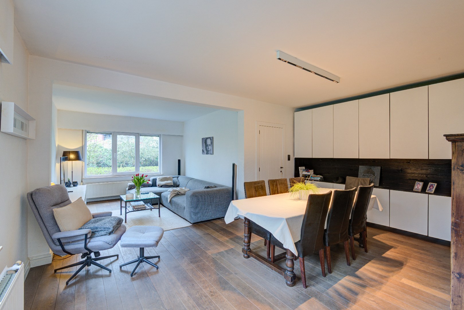 Half open woning in Schilde met zonnige tuin op het zuidwesten, terras en 4 slaapkamers, 1 badkamer en 4 parkeerplaatsen - foto 5