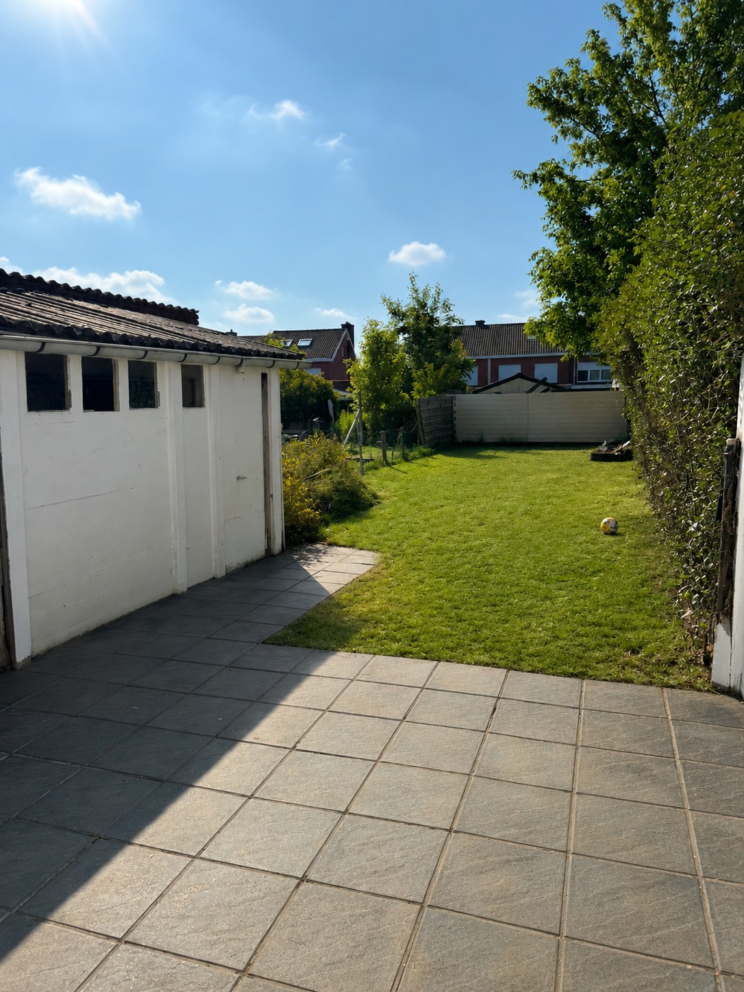 Rustig gelegen woning met tuin en 4 slaapkamers - foto 3