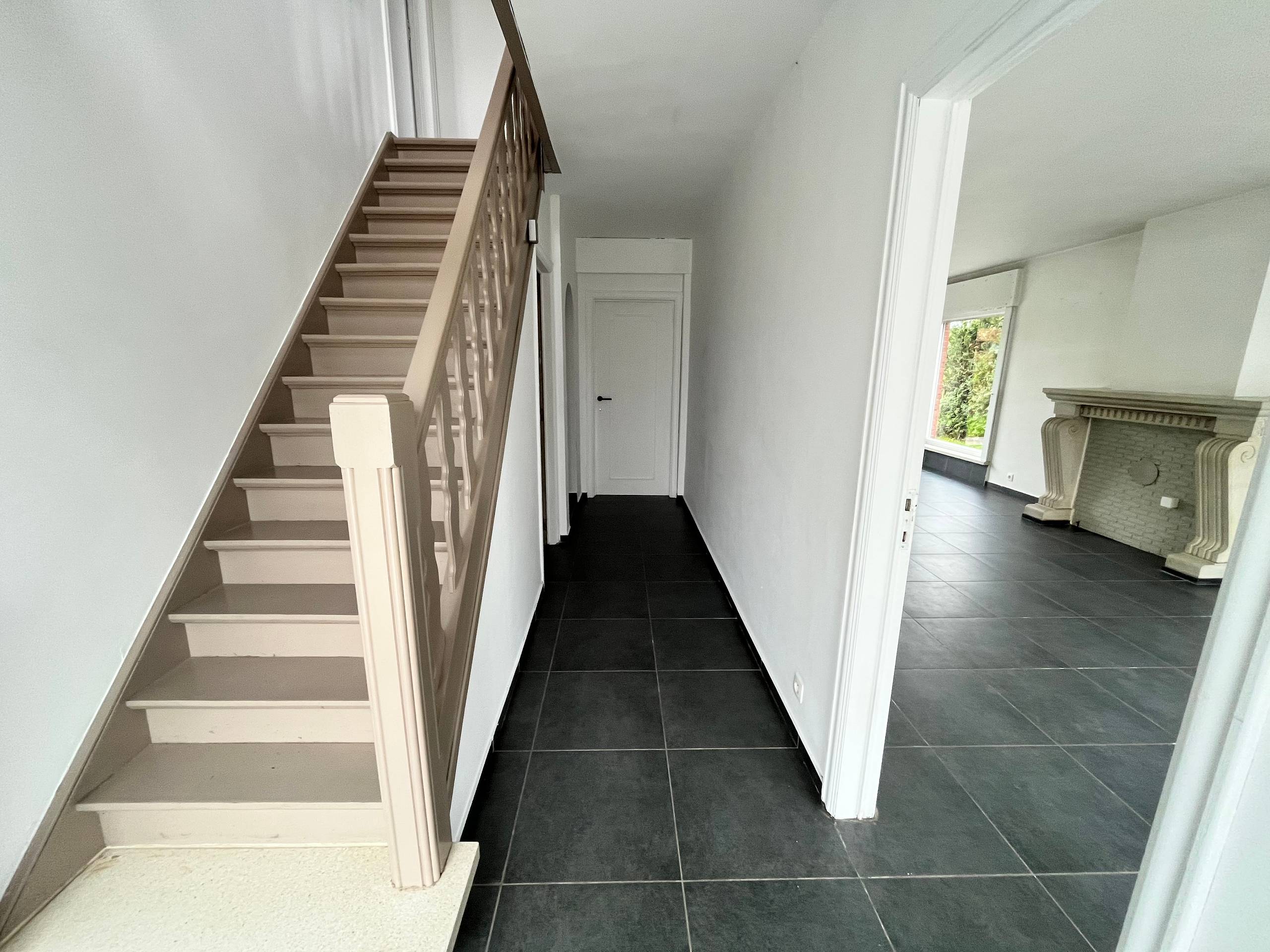 Alleenstaande woning met loods van 378m² - foto 4