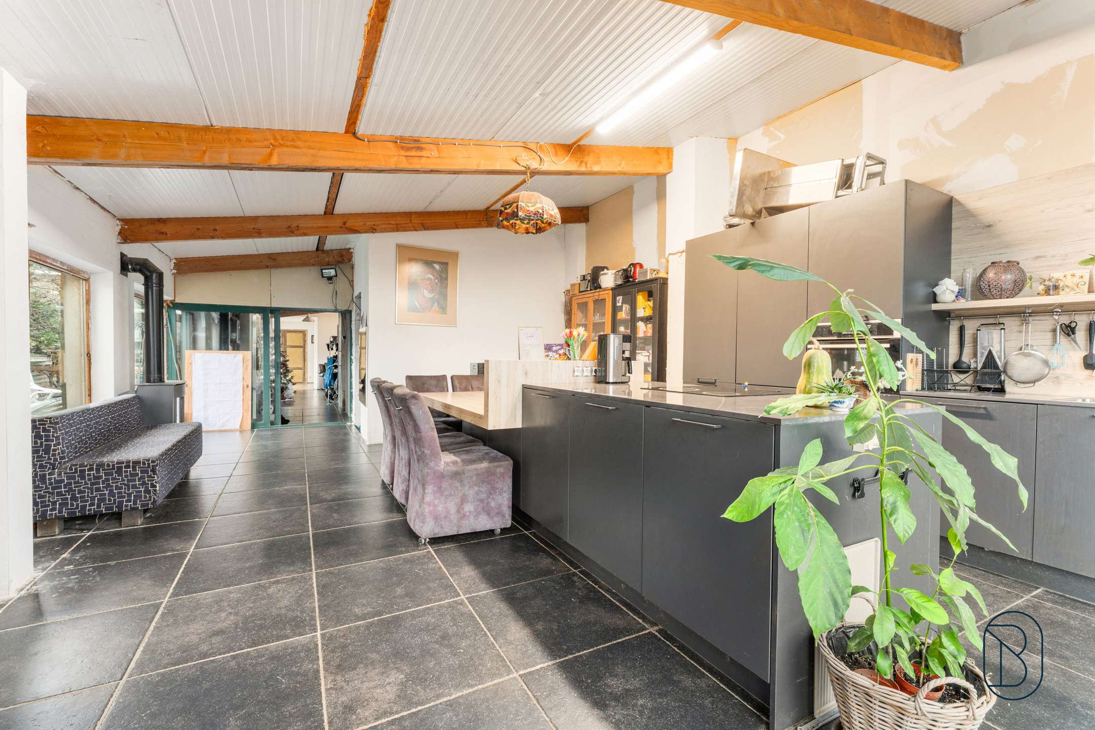 Rustig gelegen woning met 5 slk en grote tuin! - foto 5