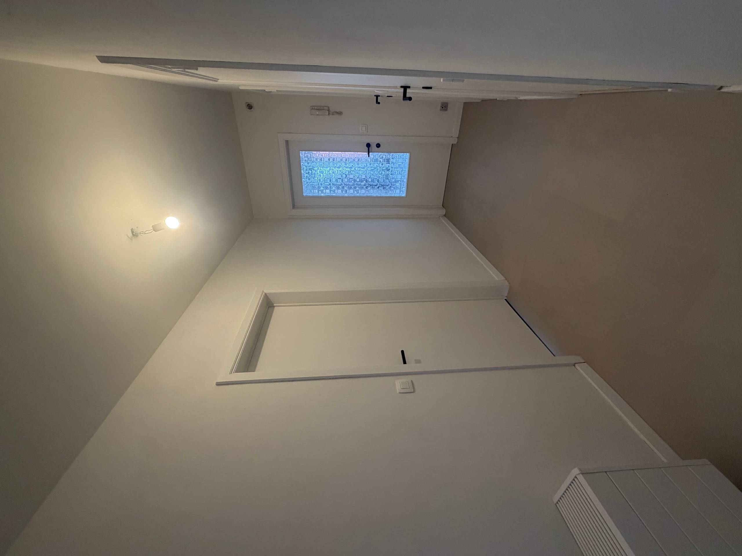 Appartement te huur in Ieper met 2 slaapkamers - foto 4