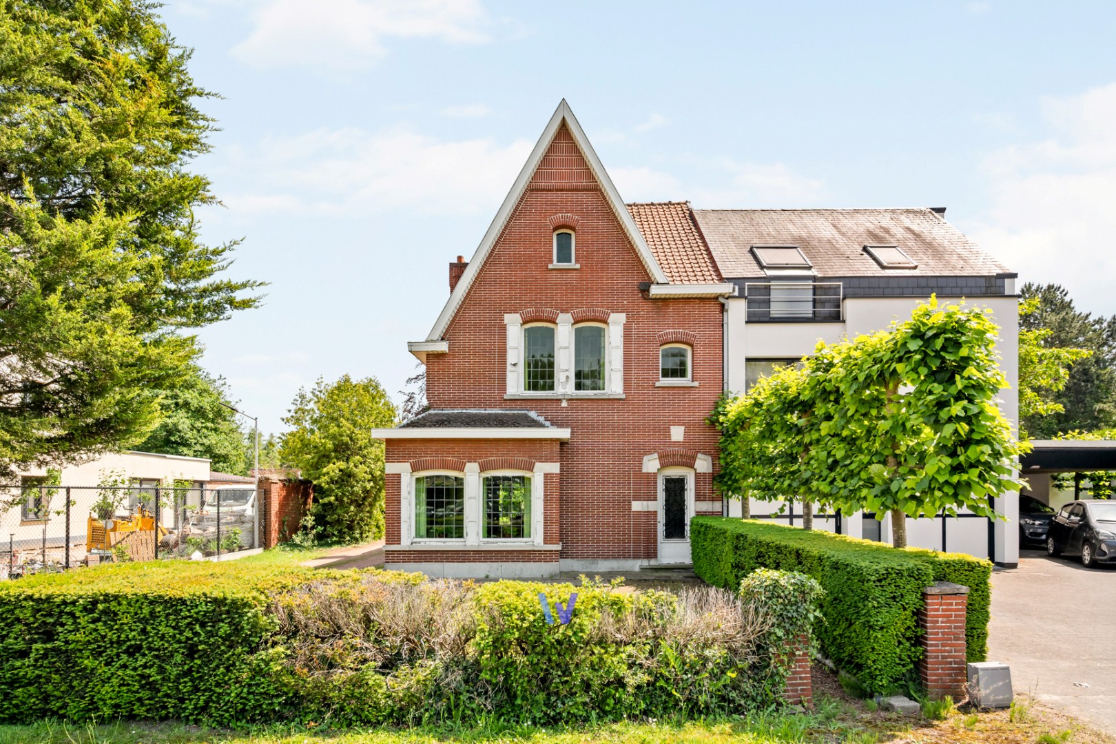 Halfopen woning met karakter te Waasmunster! - foto 2