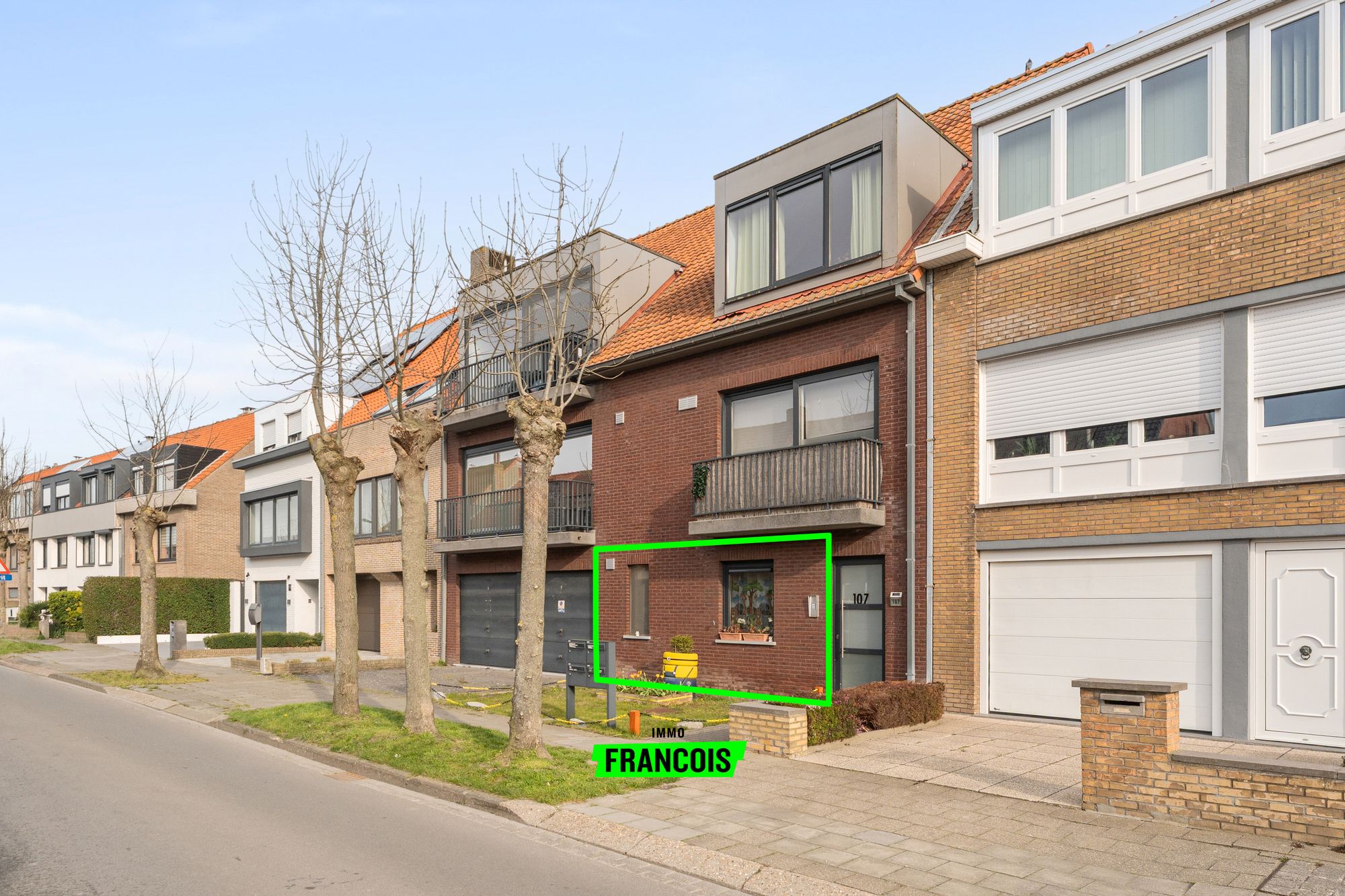 Gelijkvloers appartement met twee slaapkamers en opvallend ruime zonnige tuin in Blankenberge - foto 3