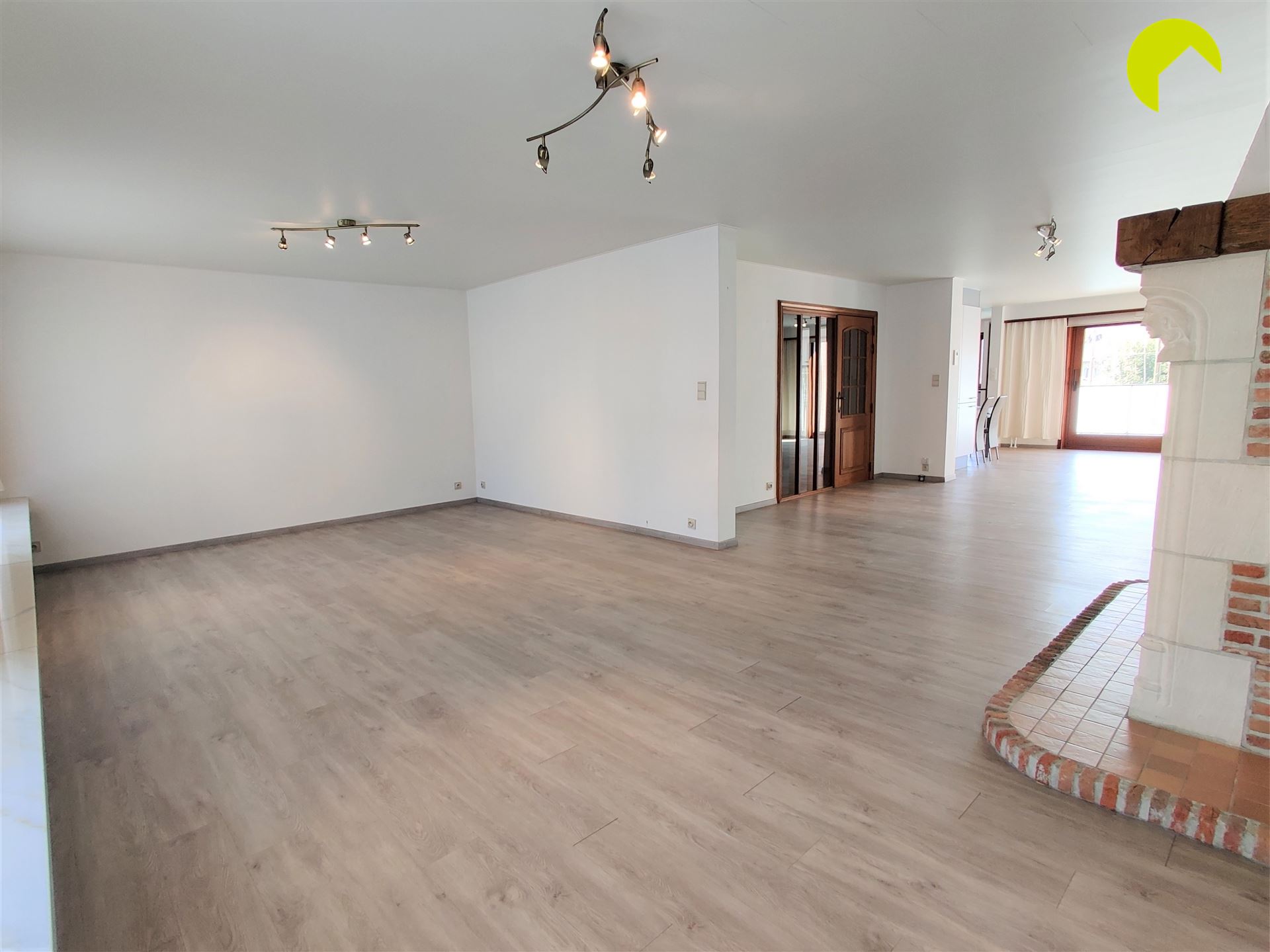 Ruime bel-étage woning met 4 slpk en grote zuid-tuin! - foto 5