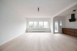 Welkom in de Rubensstraat! Dit duplex-appartement combineert comfort, rust en een topligging. LOCATIE: Het duplex-appartement is gelegen in...